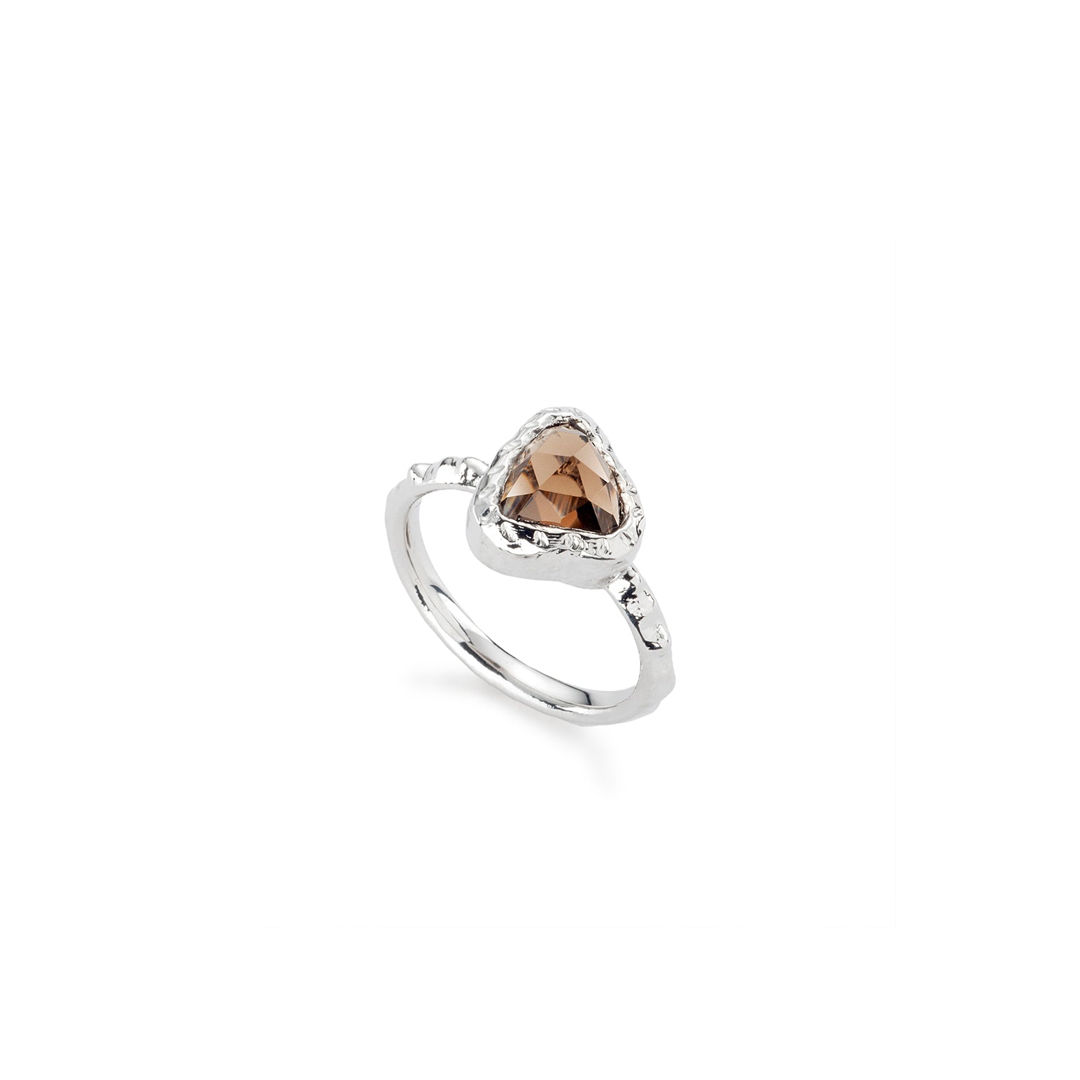 A Sahara Quartz silver ring with a triangular brown gemstone on white.