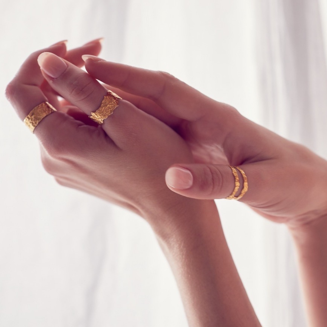 Athena Ring - Solid Gold - Aaria London