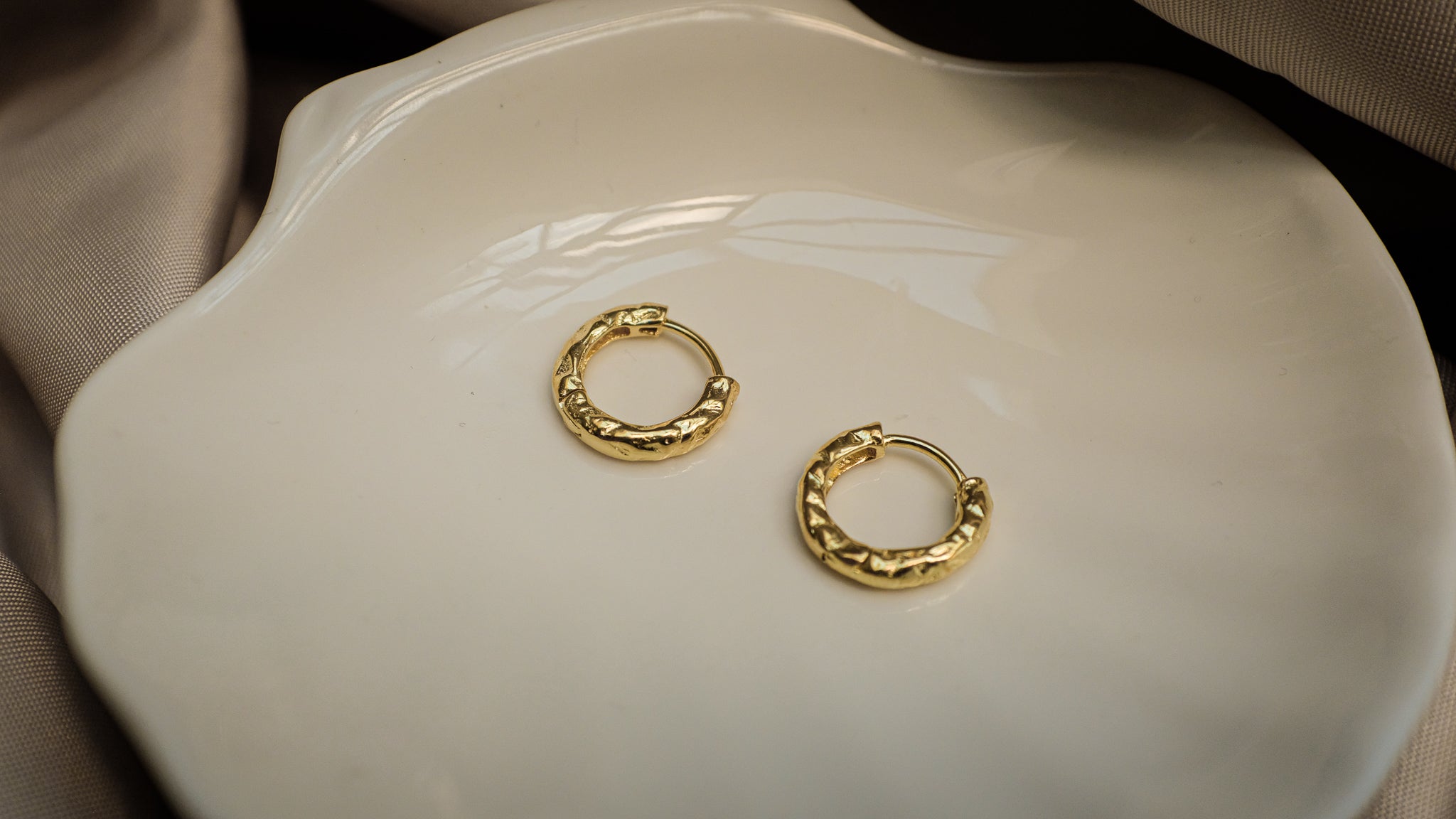 Hoops - Aaria London