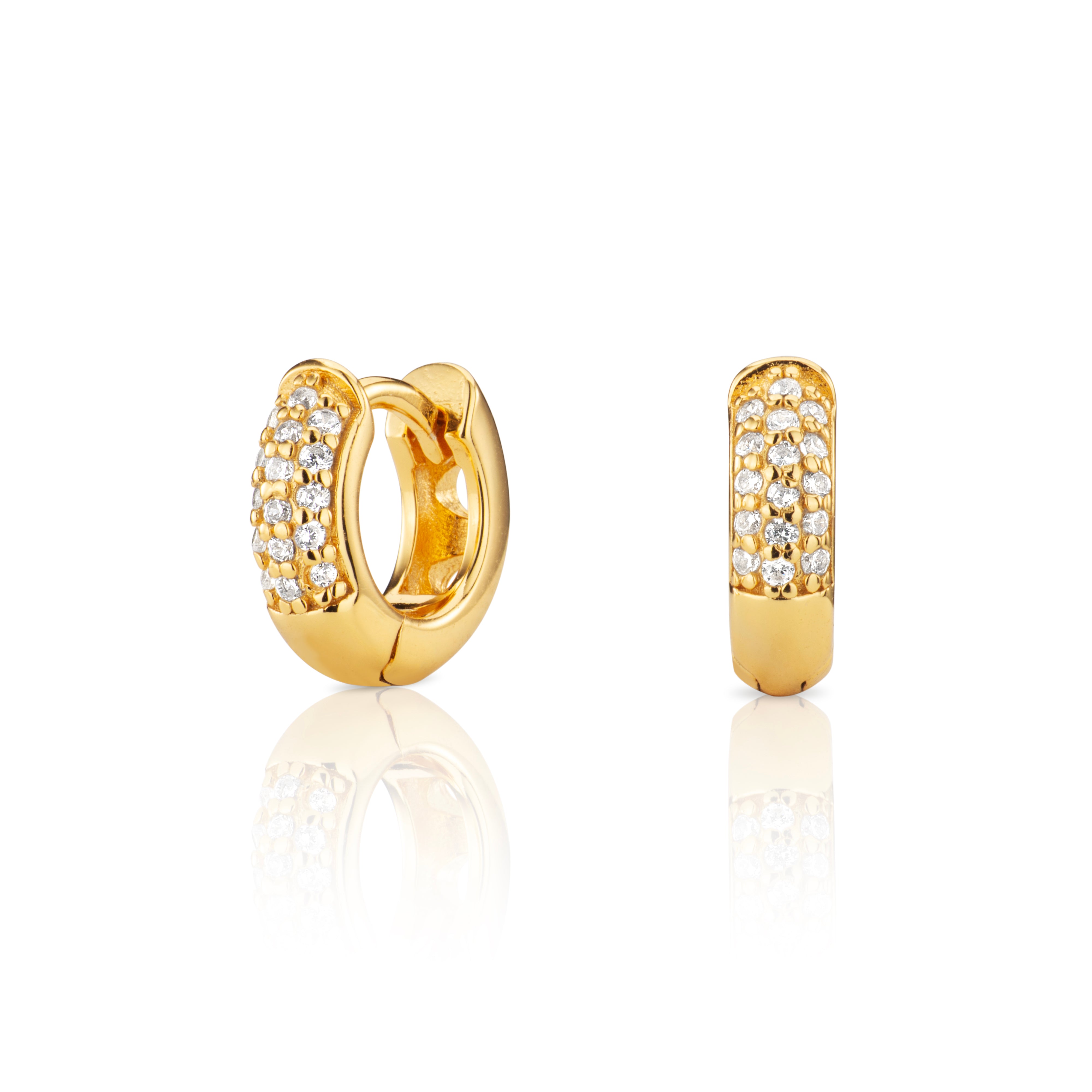 Capri Huggie Earring
