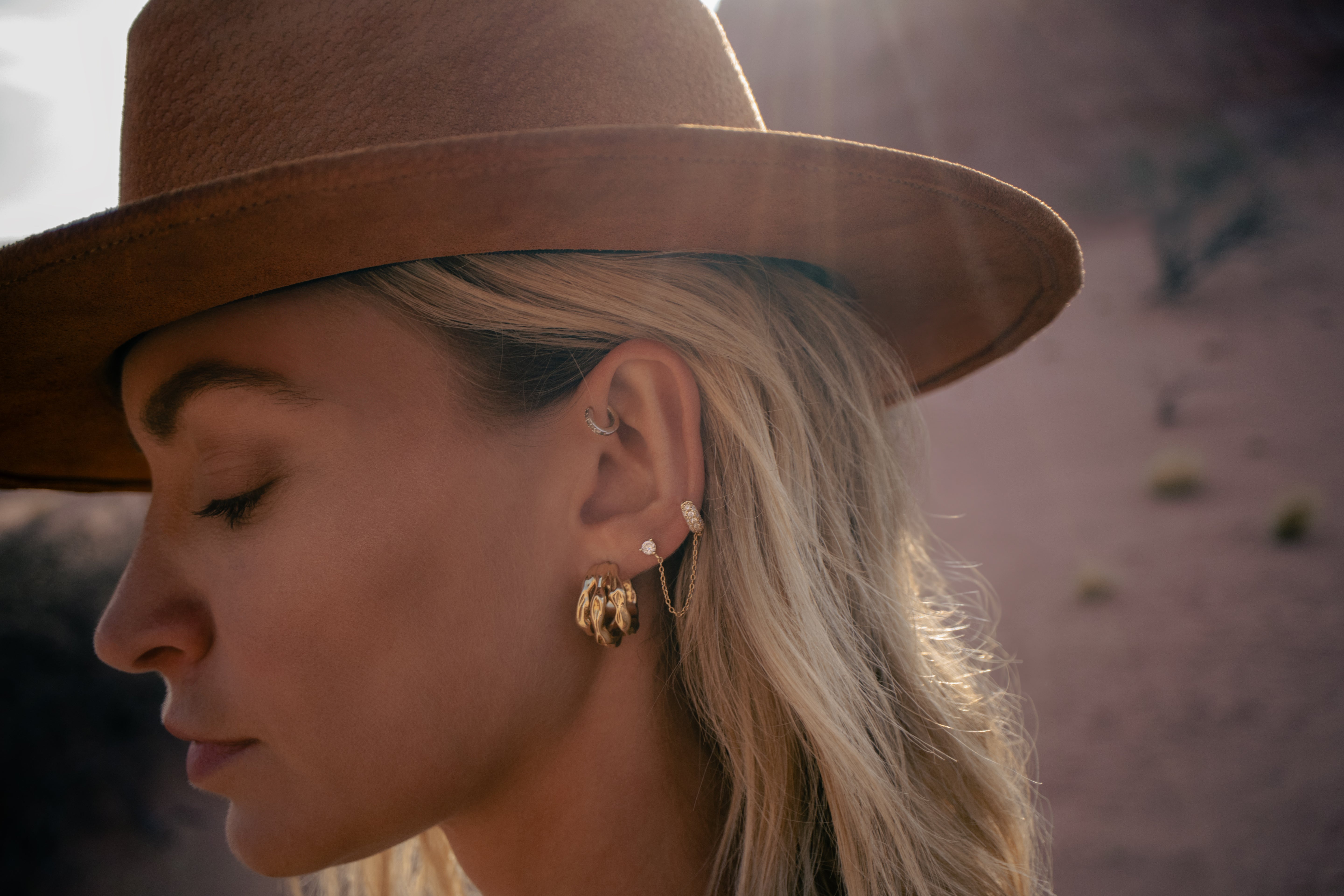 Mendoza Hoop Earrings - Gold - Aaria London