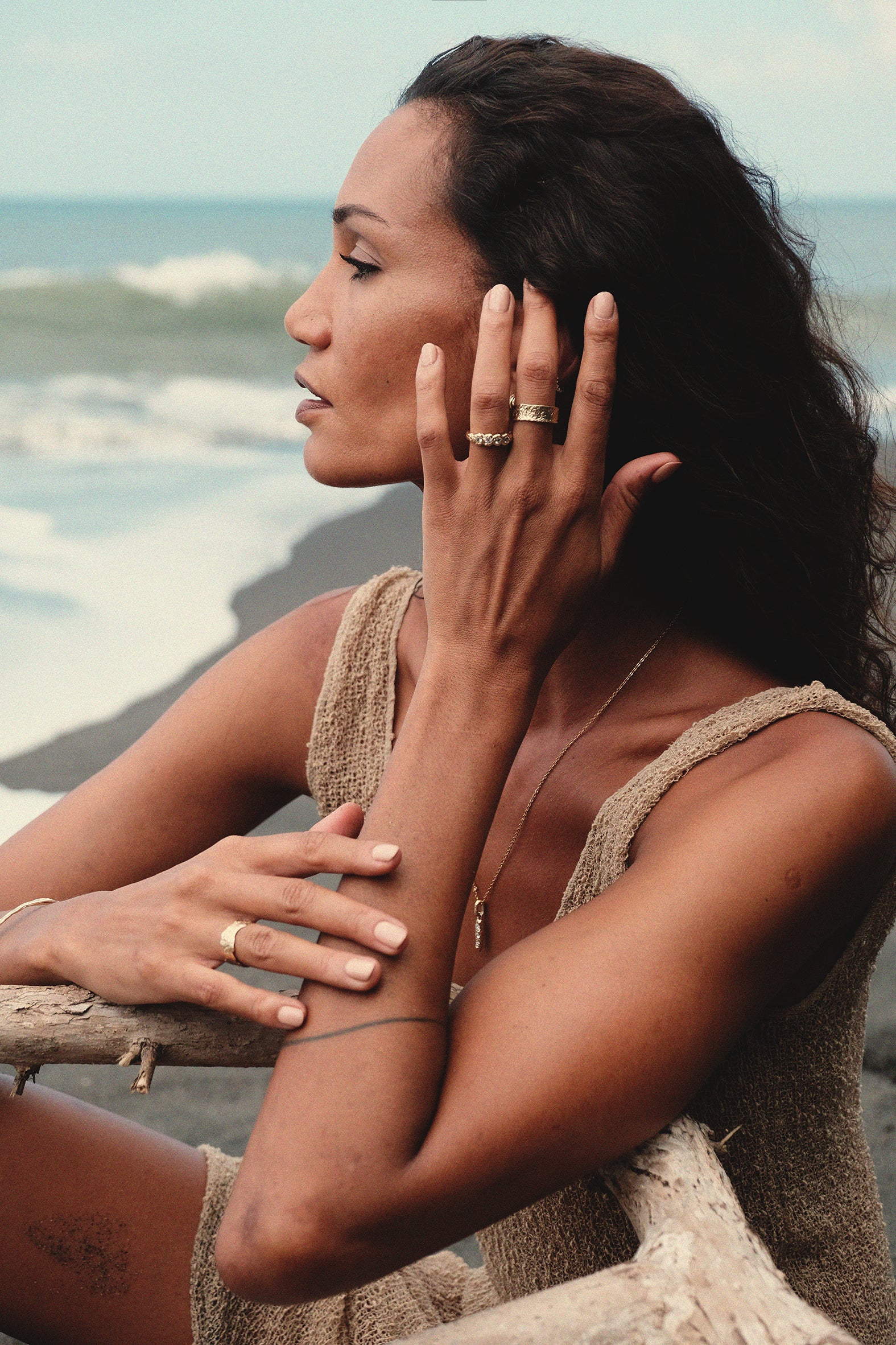Juno Molten Hammered Topaz Ring - Gold - Aaria London