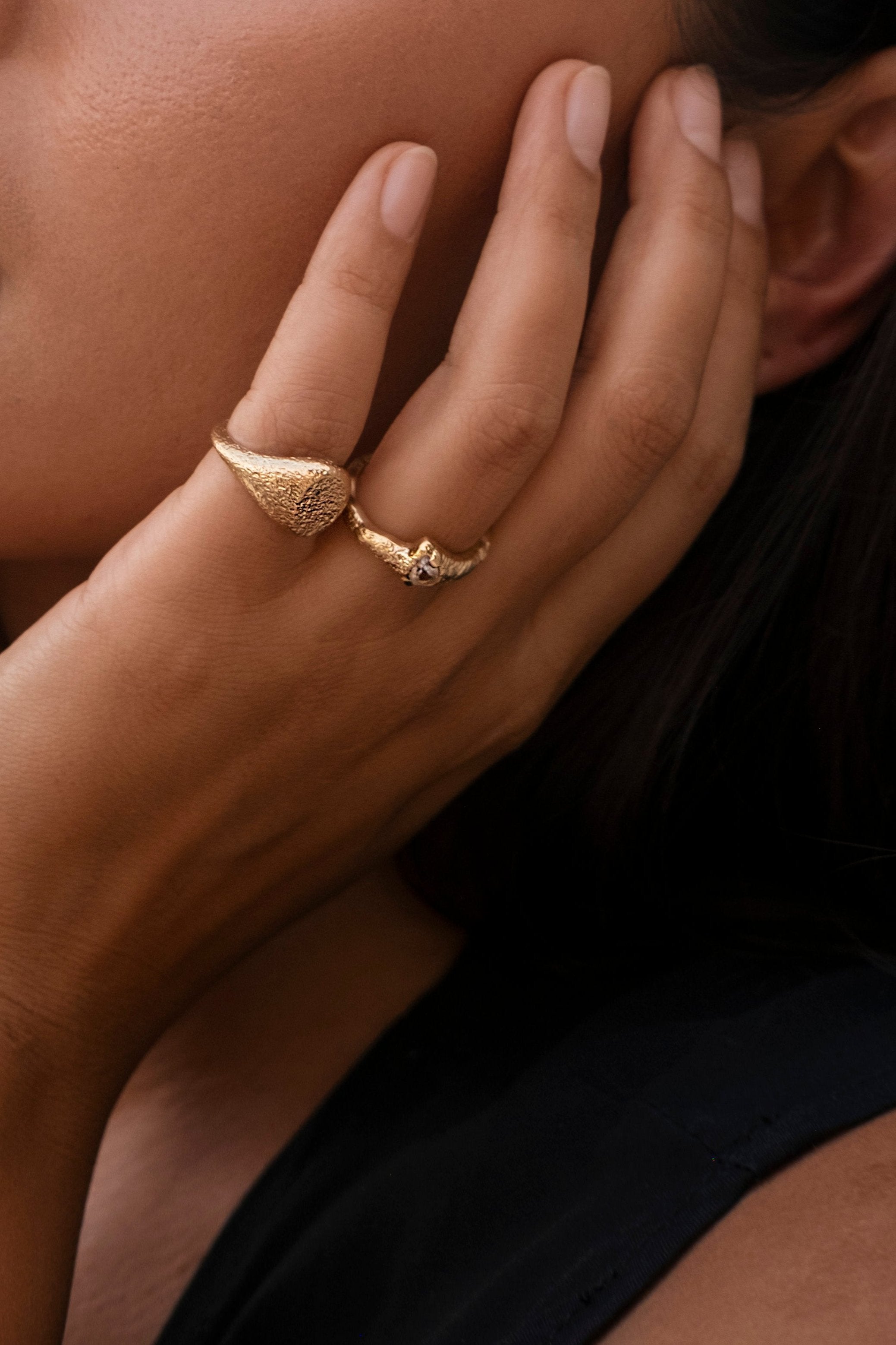 Uma Textured Diamond Signet Ring - Silver - Aaria London