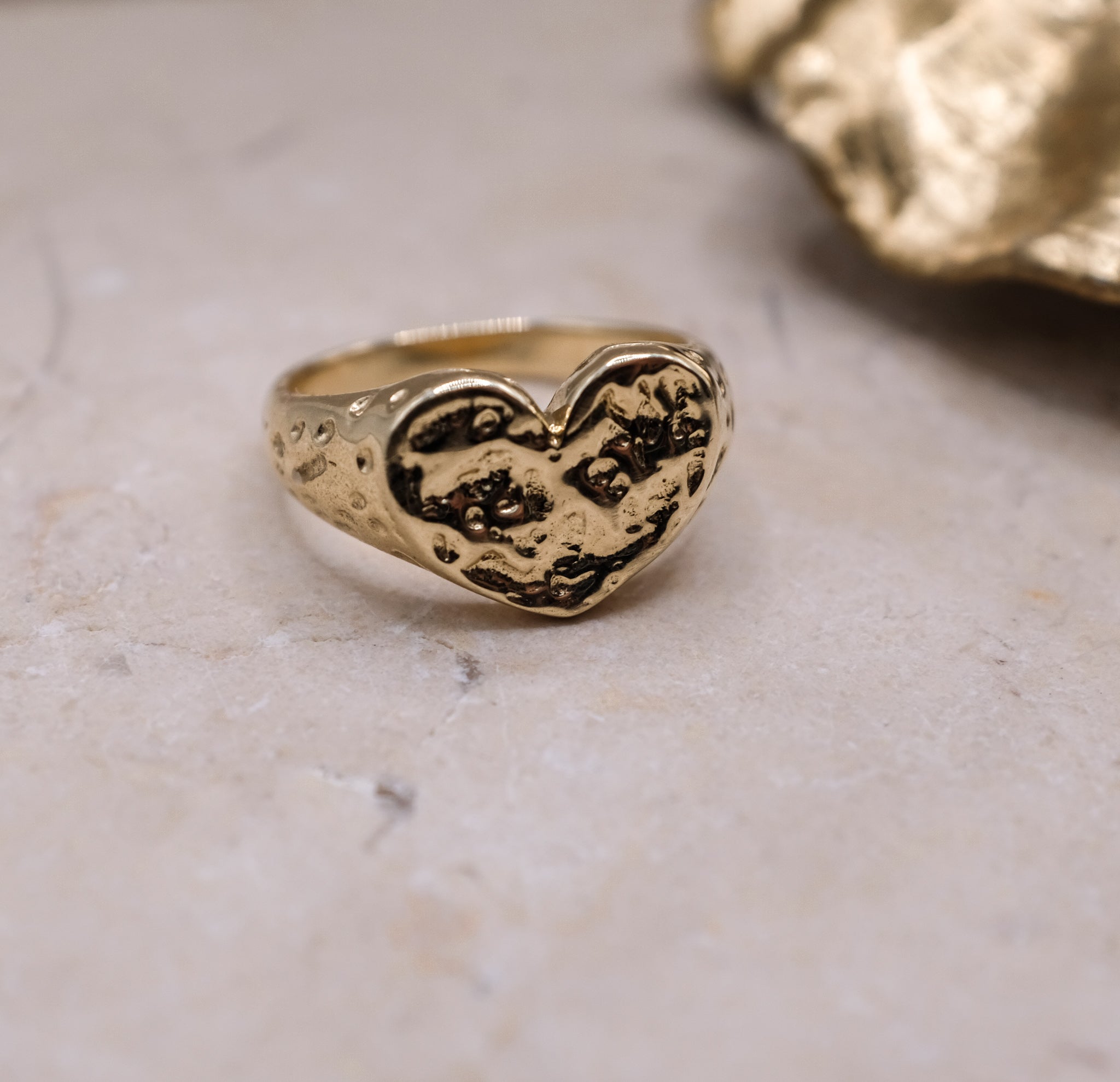 Heart Signet Ring - Gold - Aaria London