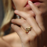 Heart Signet Ring - Gold - Aaria London