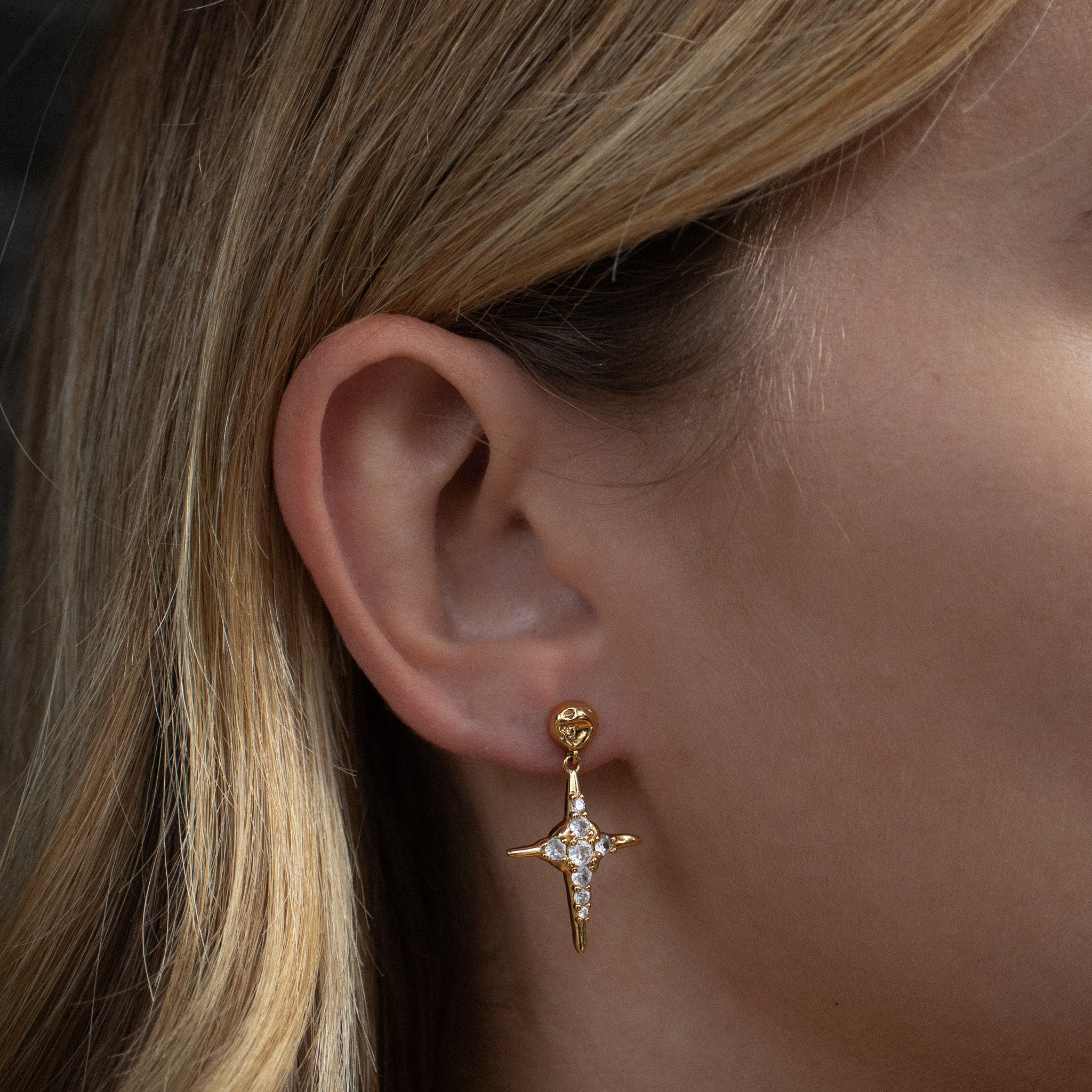 Astari Earring - Gold - Aaria London