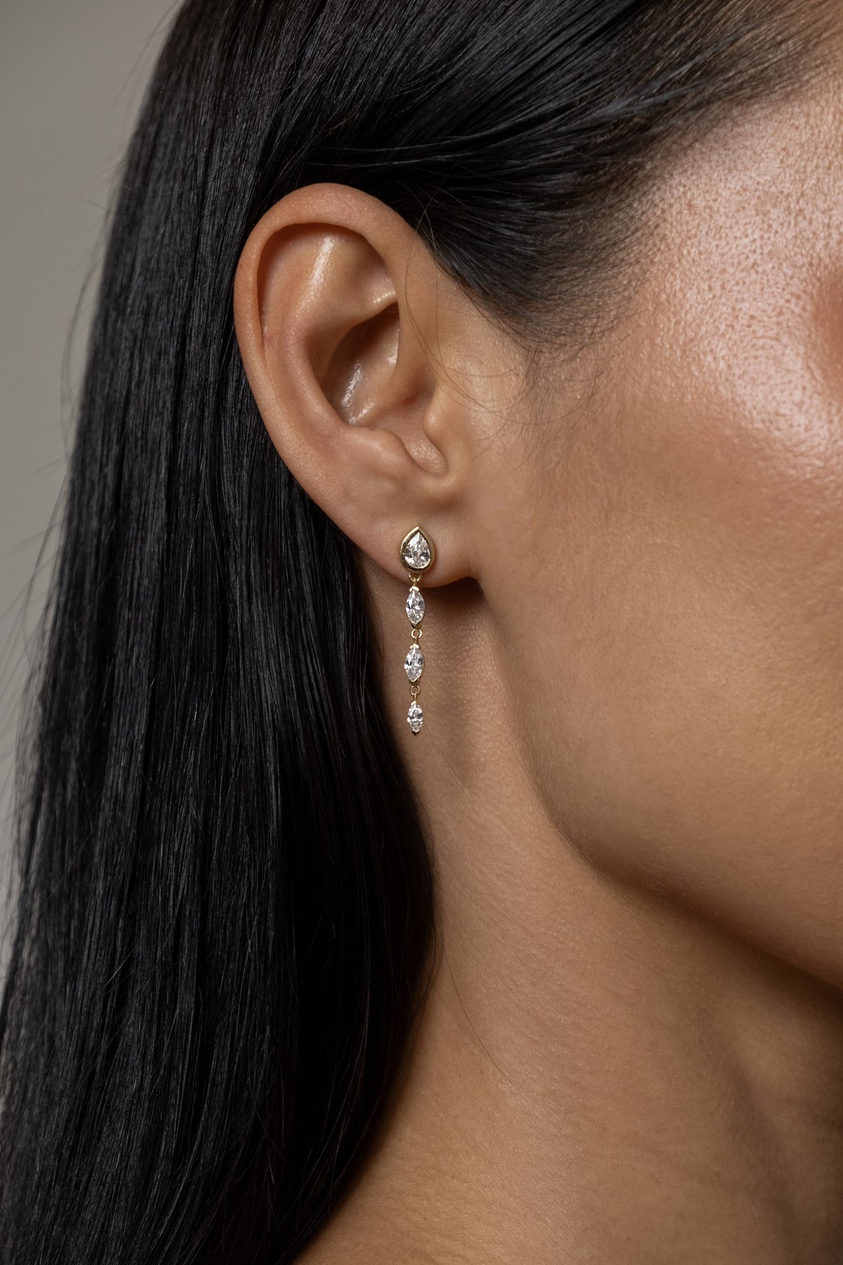 Model wearing Alma Earring (moissanite)