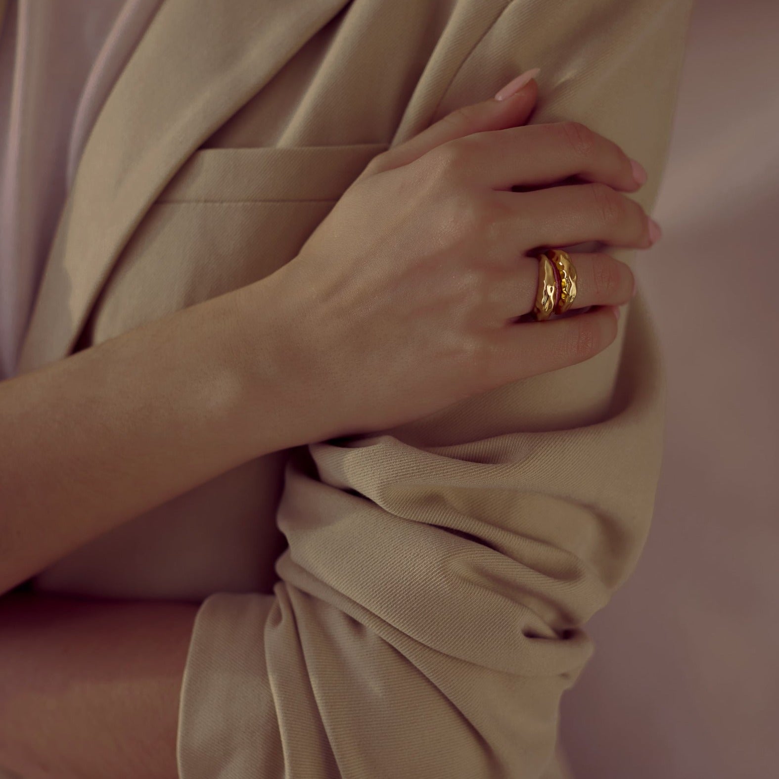 Chateau Dome Ring - Gold - Aaria London