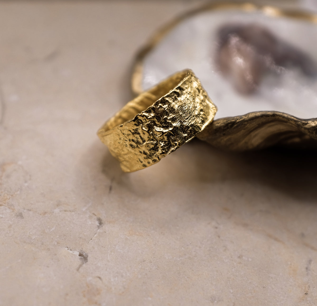 Athena Ring - Solid Gold - Aaria London