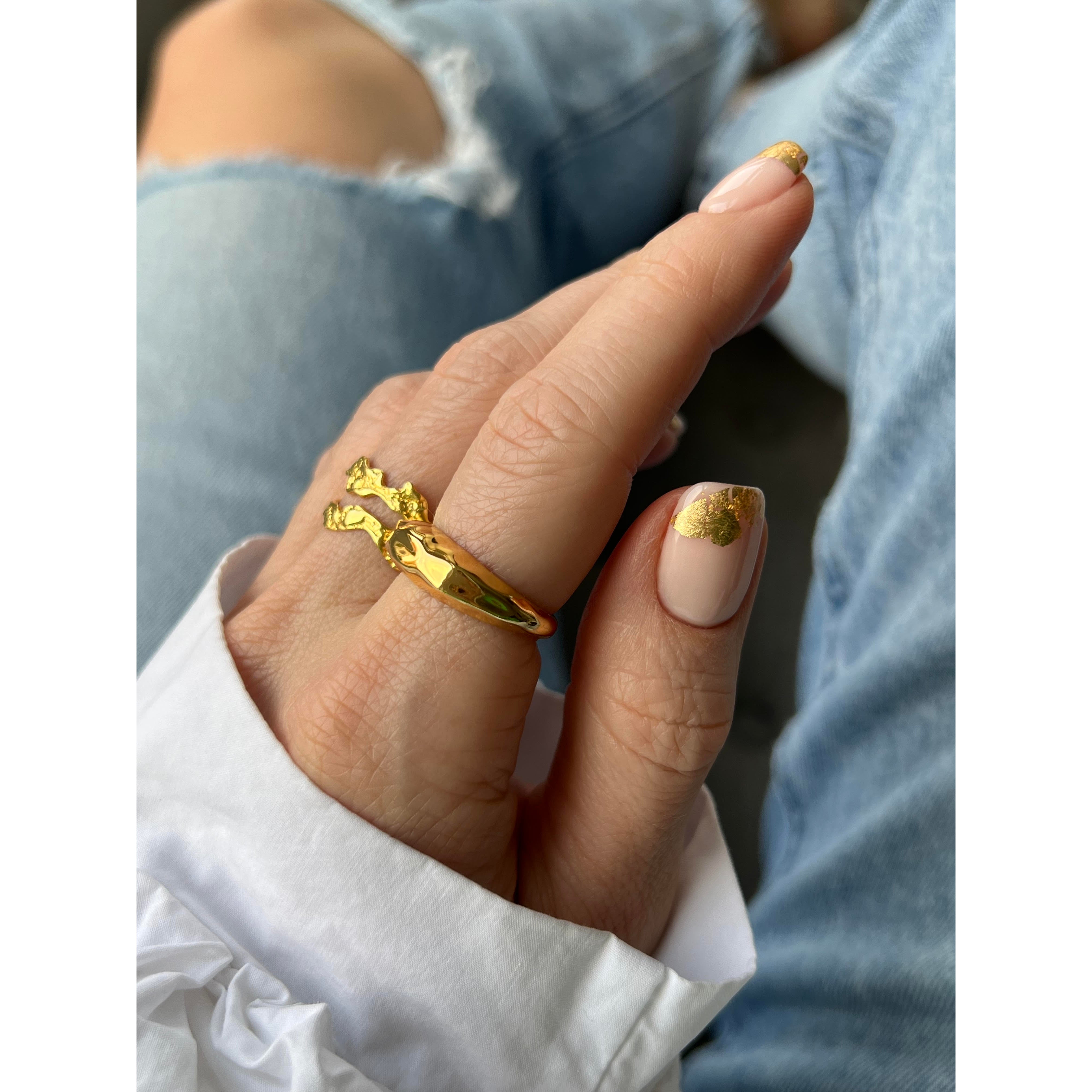 Chateau Dome Ring - Gold - Aaria London